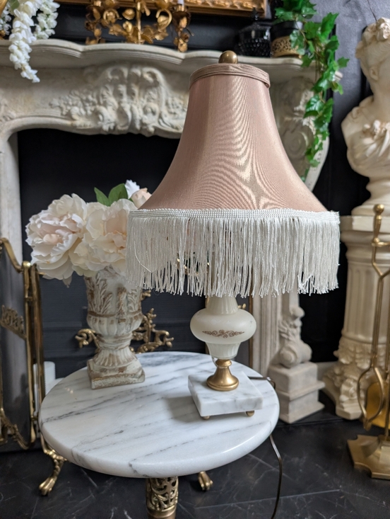 frederick cooper Other - Vintage Porcelain Frederick Cooper Table Lamp, gold details, marble base, fringe